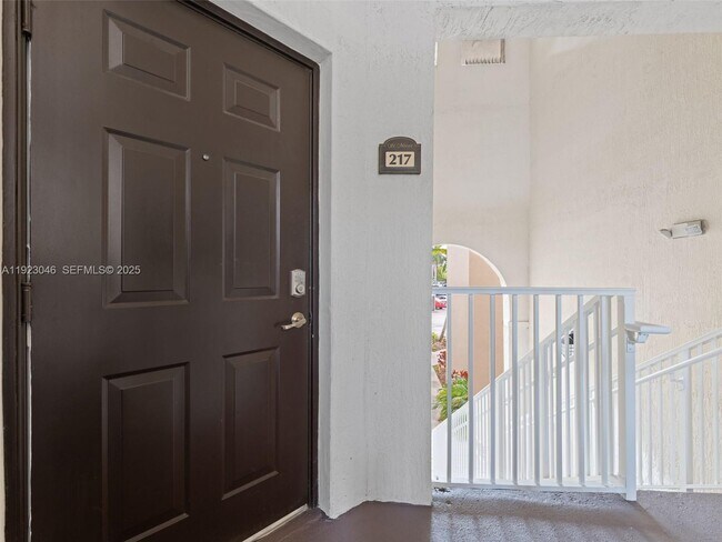Photo - 11603 NW 89th St Unit 217