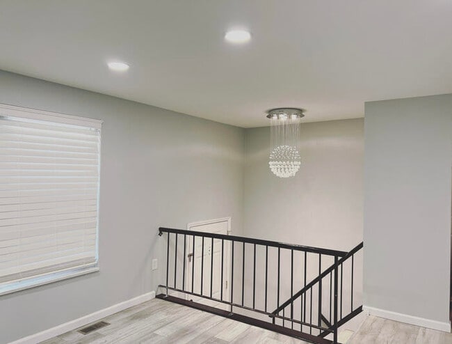 Photo - Updated bi-level!