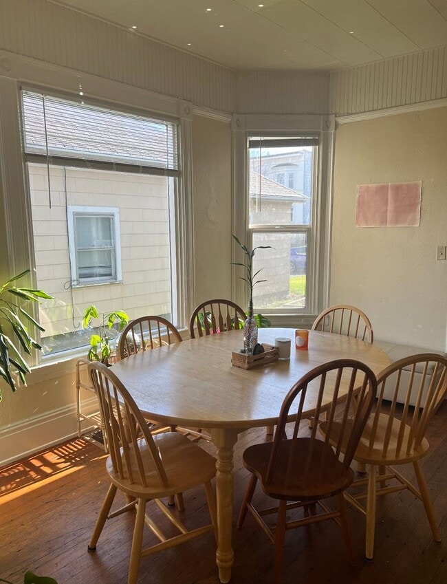 Photo - 1217/1219 Billy Frank Jr St Unidad 1217 #1