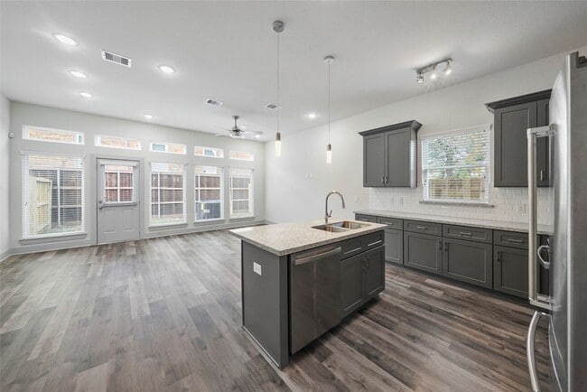 Photo - 7242 St Augustine St Unit B