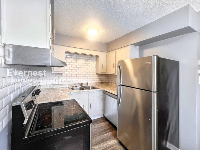 Photo - 9 Meredith Ct Unit 1