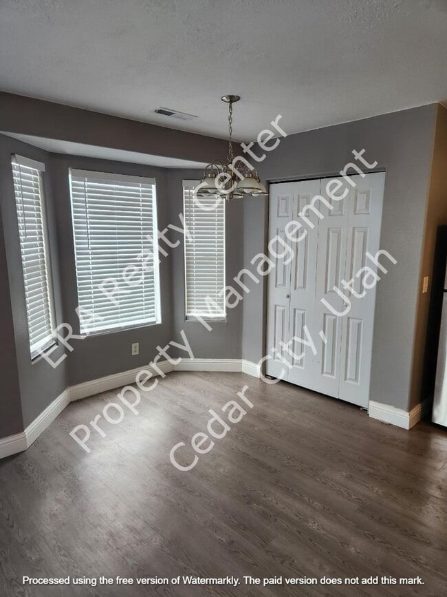 Photo - 116 W Sunset Dr