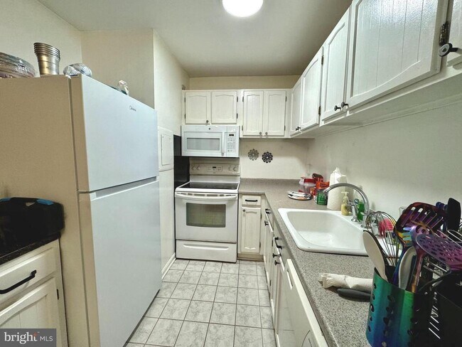 Photo - 18237 Swiss Cir Unit 1-31