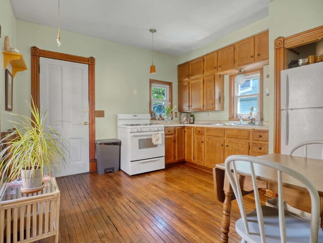 Photo - Classic 2-Bedroom Home in Phillips Neighborhood Pets Welcome!