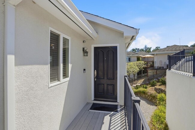 Photo - 531 Upland Rd