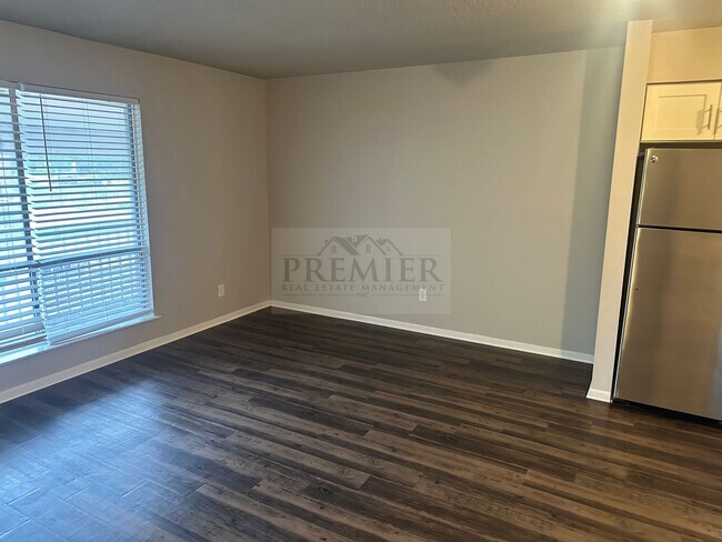 Photo - 6043 Barton Ave Unit 60W-6043