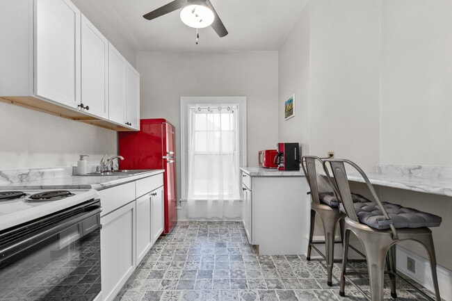 Photo - 601 S Walnut St Unit Historical Haven