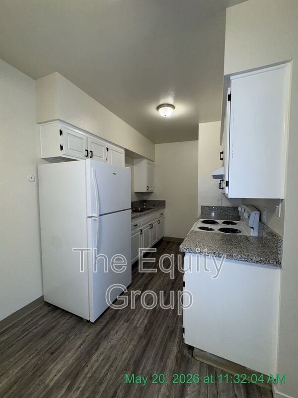 Photo - 1432 W Elowin Ave