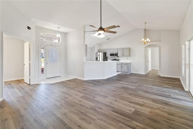 Photo - 1833 Marsh Ct