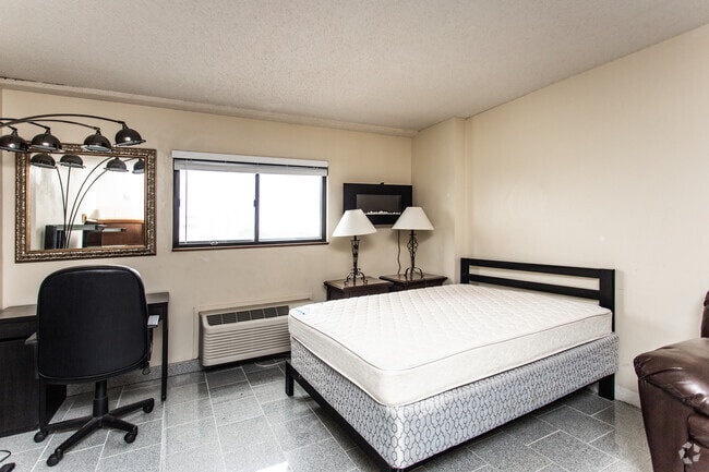Studio, 1BA - 340 - 350 SF - Huron