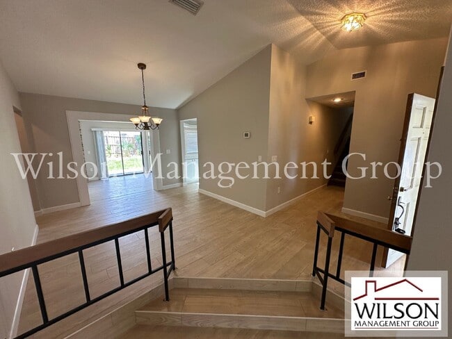 Photo - 840 Maraval Ct