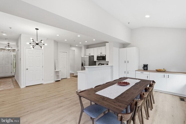 Photo - 1908 Orchard Hill Dr