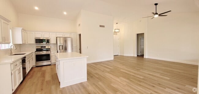 Building Photo - 2980 N 152nd Ln Rental