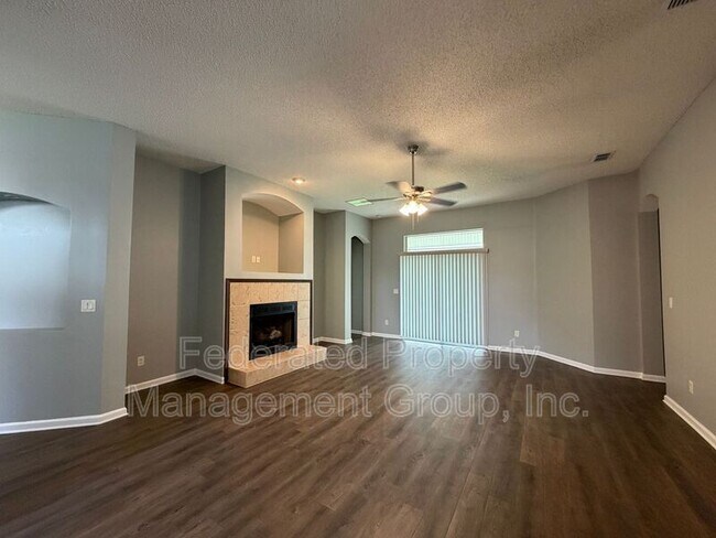 Photo - 3041 Southhall Ct
