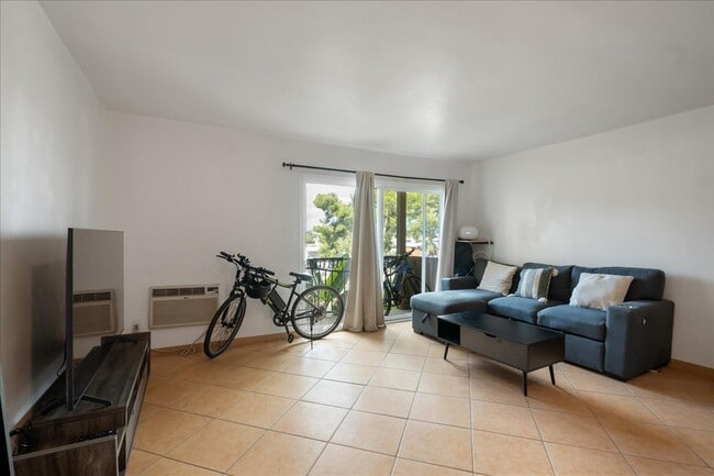 Photo - 7555 Linda Vista Rd Unit 27