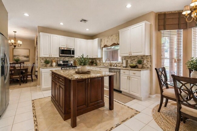 Photo - 17407 SW 36th St