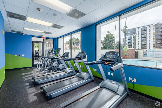 GIMNASIA - Tuscany Apartments Student Living