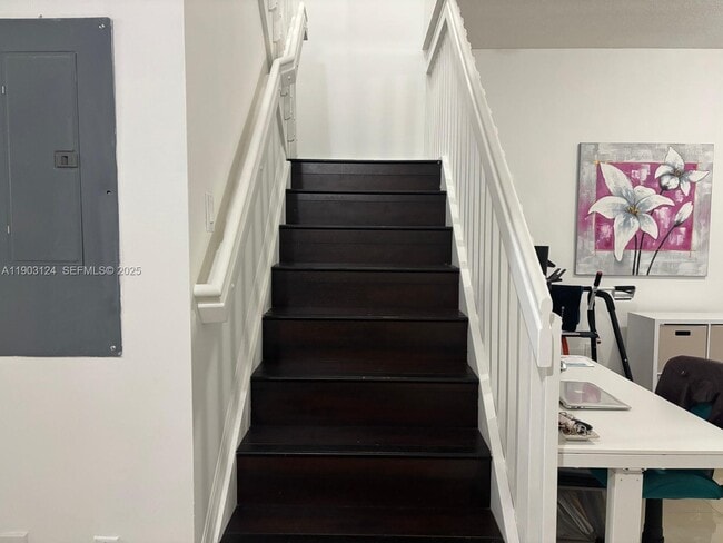 Photo - 11411 NW 60th St