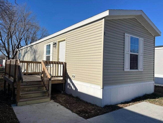 Photo - 1915 SW 12th St