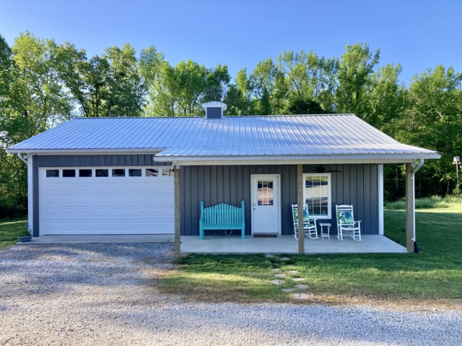 Photo - 134 Big Pine Rd House