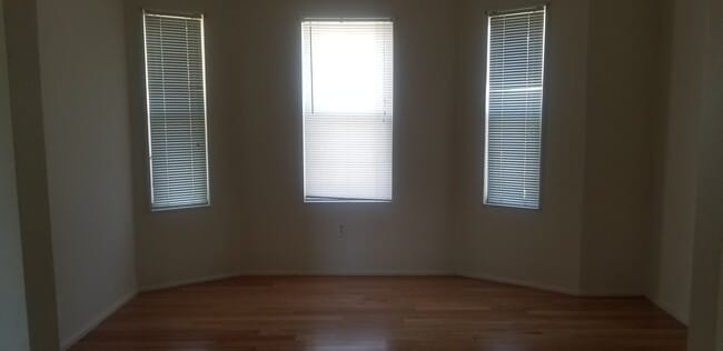 Photo - 211 White St Unidad 2R