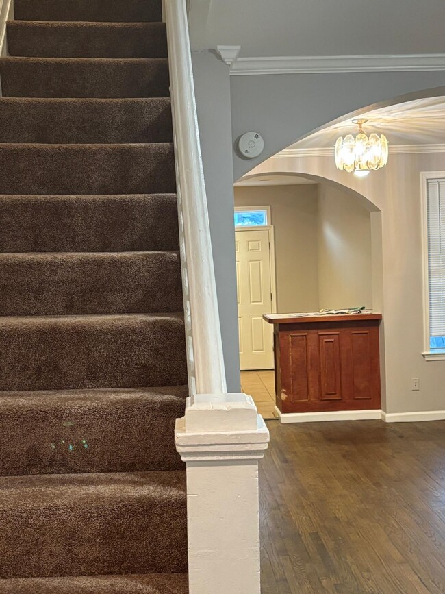 Building Photo - 2638 Aisquith St Rental