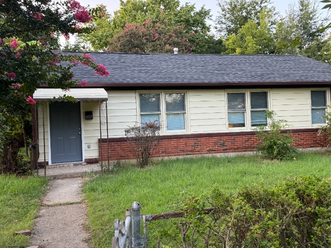 Building Photo - 2208 Ford Ave Rental