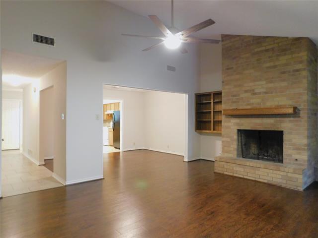 Photo - 2204 Canterbury Ct