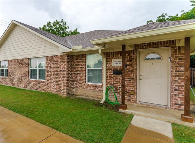Photo - 616 W Denton St