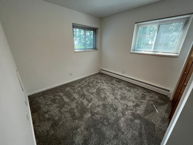 Oakview Woods Apartments