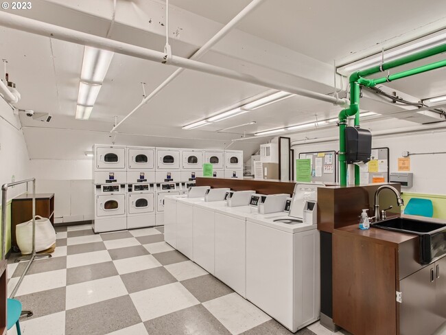 Photo - 111 SW Harrison St Unit 10C