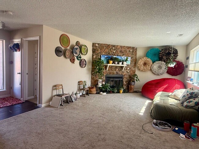 Photo - Spacious, Sunlit 3BR / 2 BA Condo just steps away from Standley Lake!