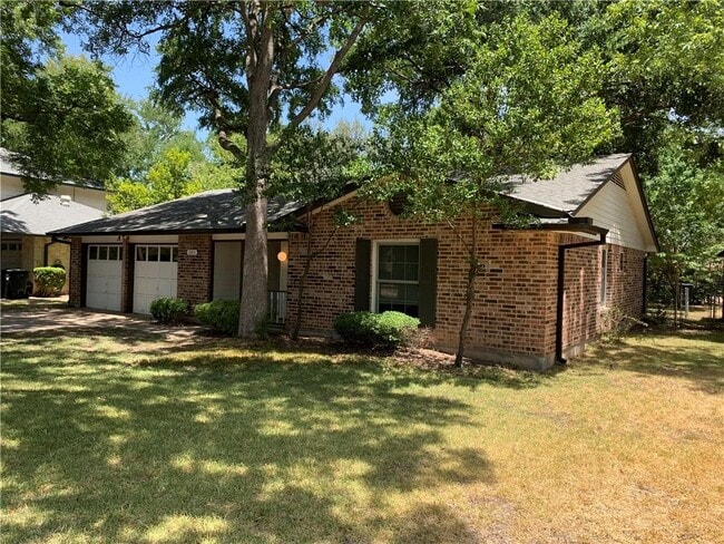 Building Photo - 12411 Burlywood Trail Rental