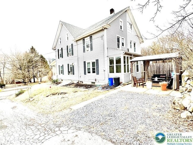 Photo - 31 Lafayette Ave