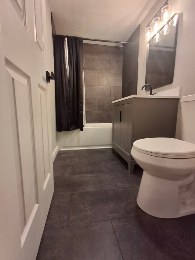 Photo - 3954 N 20th St Unit 3954 N 20th St