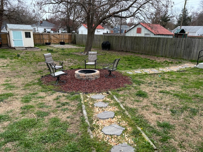 Photo - 5403 Bloomingdale Ave