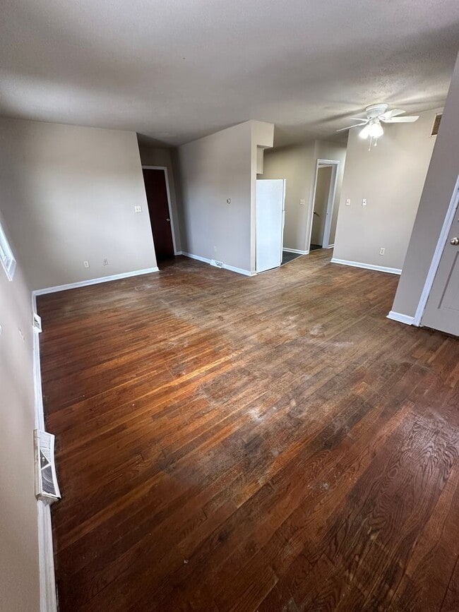 Photo - 2 Bedroom Duplex on Strode Station Circle