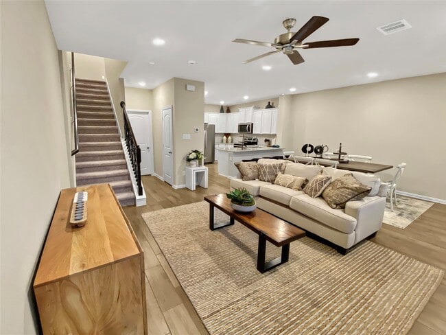 Photo - 11922 Amber Oak Wy