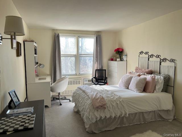 Building Photo - 24120 Northern Blvd Unit 3H Rental