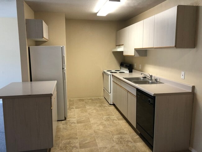 Photo - 1645 NE Merman Dr