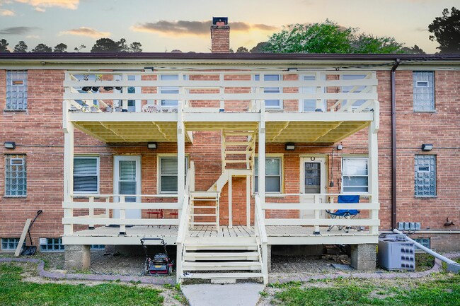 Photo - 7816 W Lisbon Ave Unidad 2