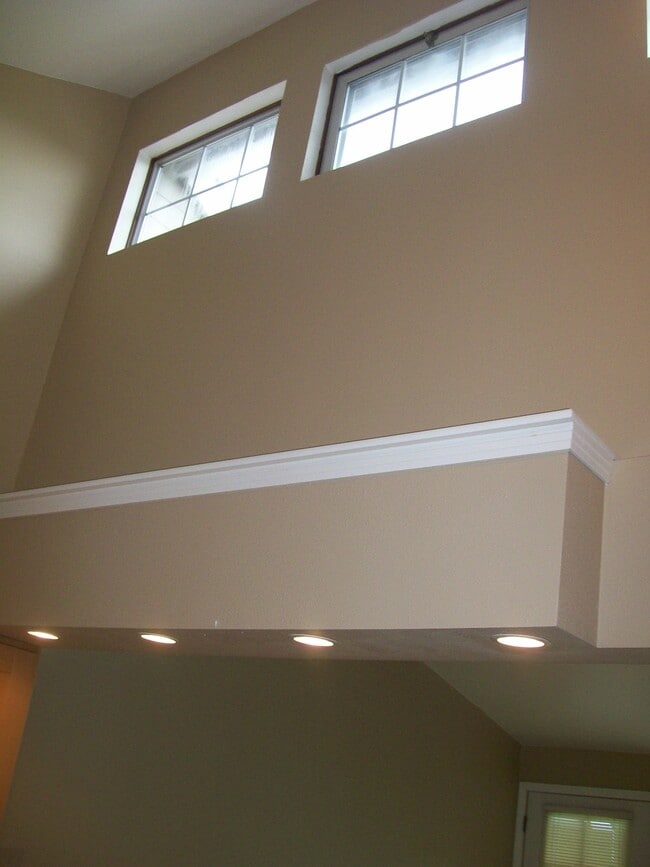 Photo - 13775 SW Scholls Ferry Rd Unit Forest Glen