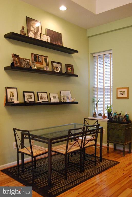 Photo - 1523 Green St Unit 1