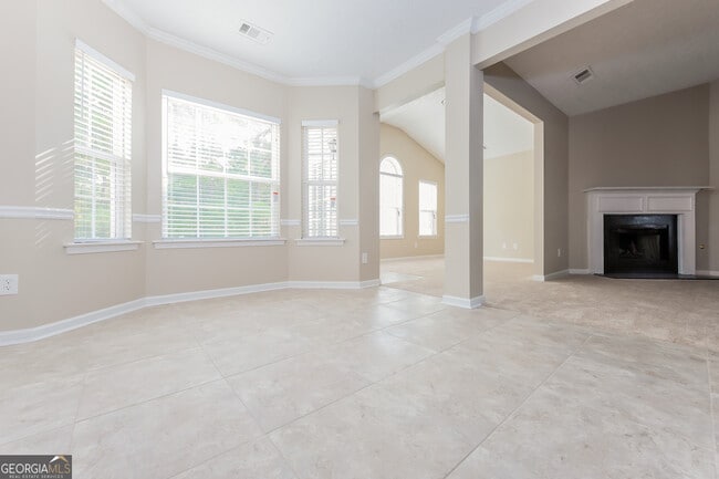 Photo - 5345 Yellow Pine Dr
