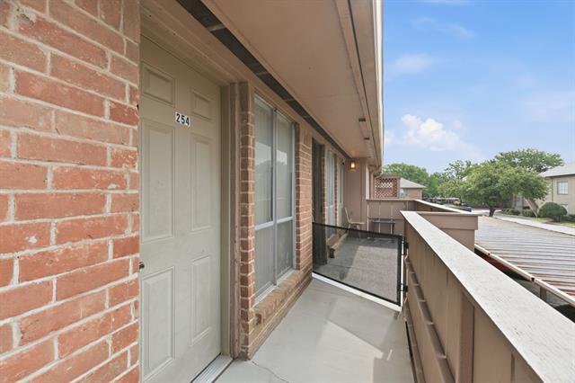 Photo - 10566 High Hollows Dr Unit 254