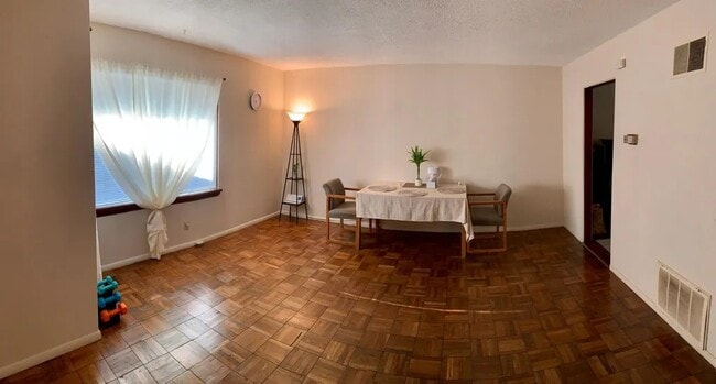 Photo - 413 W Main St Unit 01