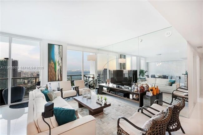 Building Photo - 244 Biscayne Blvd Unit 244 Biscayne Blvd  4604