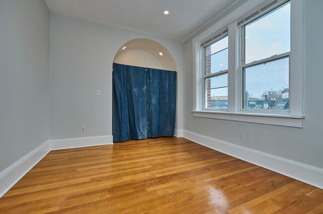 Photo - 178 Brighton Ave Unit 1
