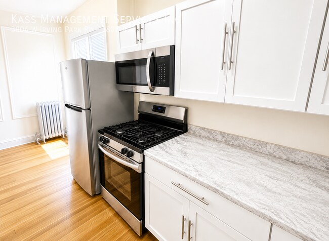 Photo - 3806 W Irving Park Rd Unit 3806-8