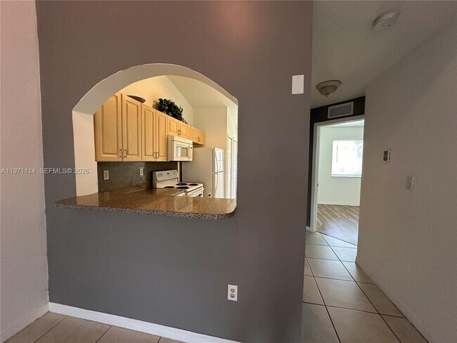 Photo - 3398 NE 9th Dr Unit 202